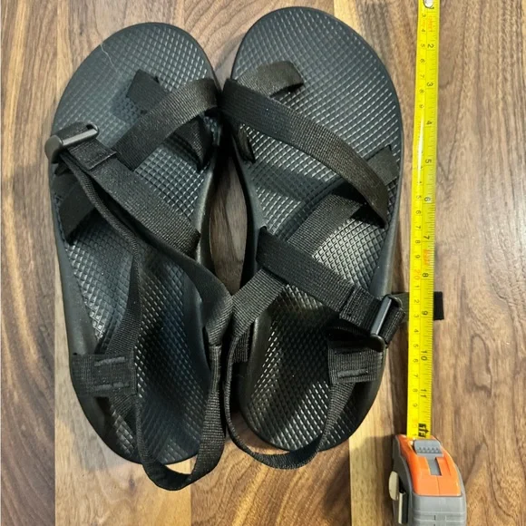 Size 11 Men’s Chaco sandals- worn once! Chaco | Shoes | Mens Size 1 Chacos | Poshmark main image 3